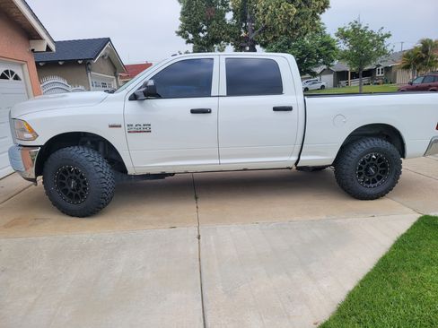 Used 2018 RAM 2500 Tradesman w/ Chrome Appearance Group image 1