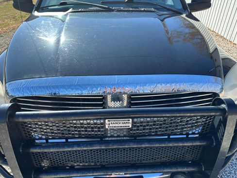 Used 2008 Dodge Ram 2500 Truck SLT image 10