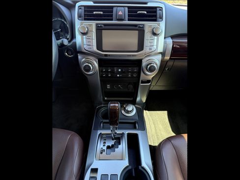 Used 2018 Toyota 4Runner Limited image 15