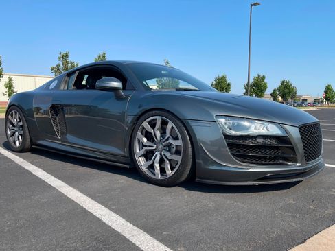 Used 2012 Audi R8 V10 image 14