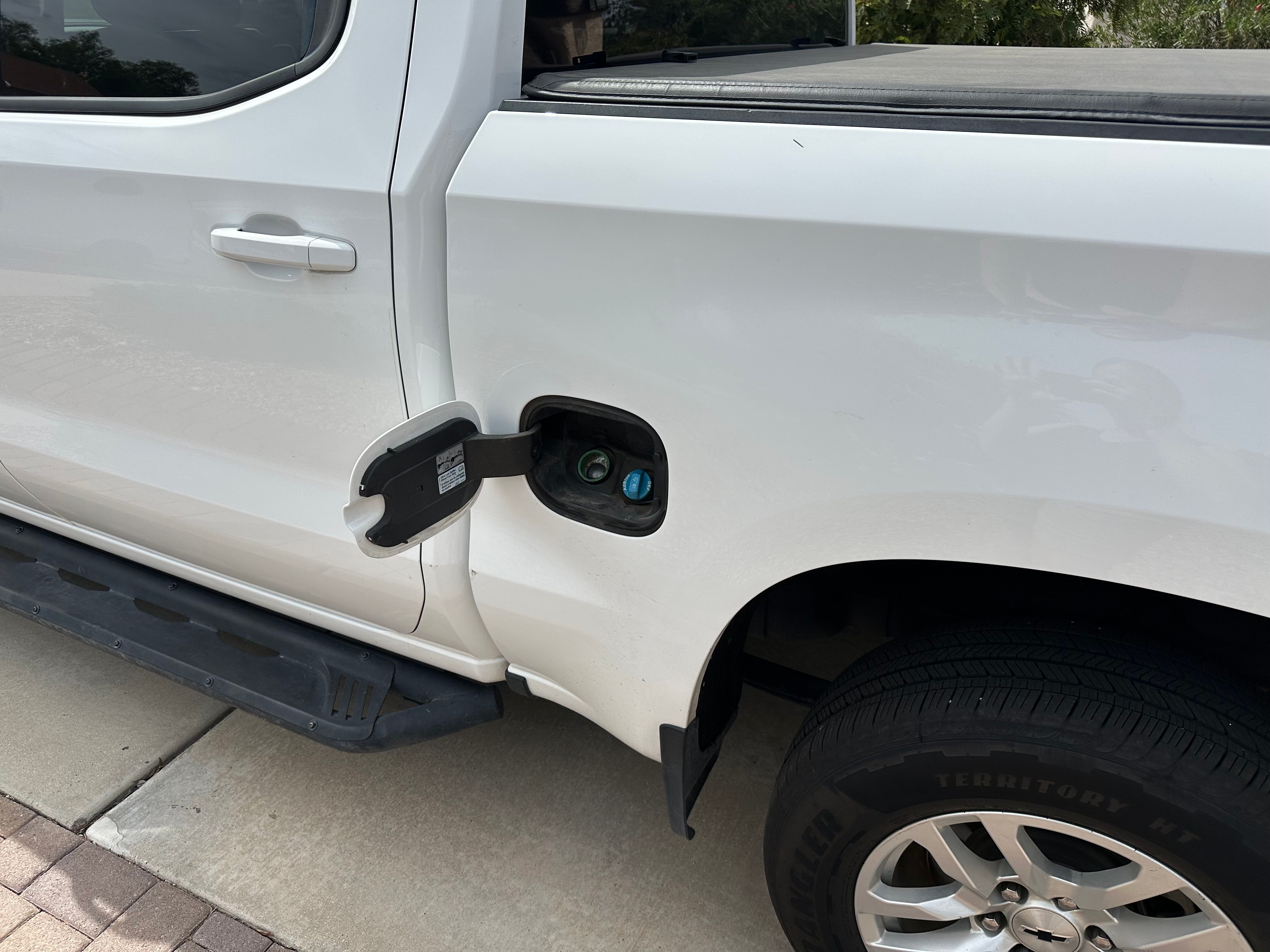 Used 2021 Chevrolet Silverado 1500 RST w/ Z71 Off-Road Package AWD/4WD image 17