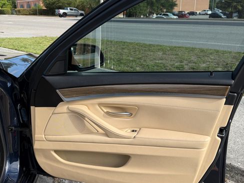 Used 2014 BMW 535i Sedan RWD image 16