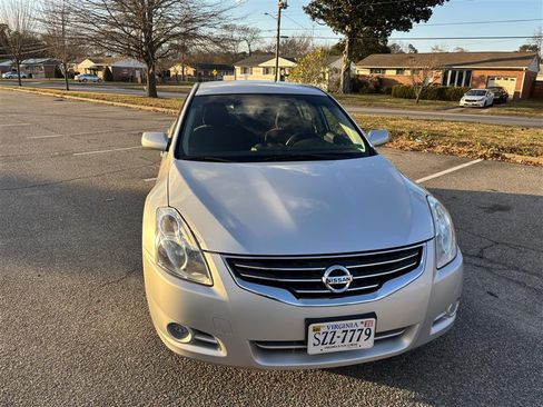 Used 2012 Nissan Altima 2.5 S image 2