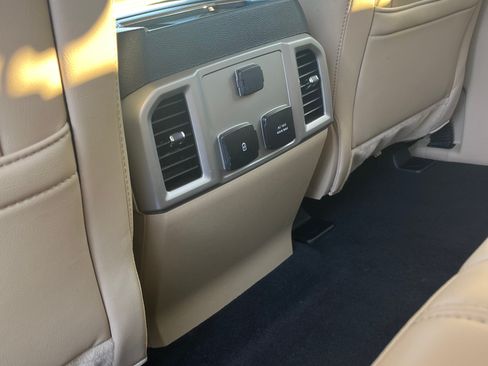 Used 2020 Ford F250 Lariat w/ Lariat Ultimate Package image 16