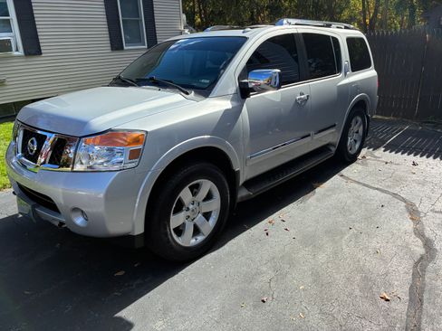 Used 2012 Nissan Armada SL w/ DVD FES Pkg image 4