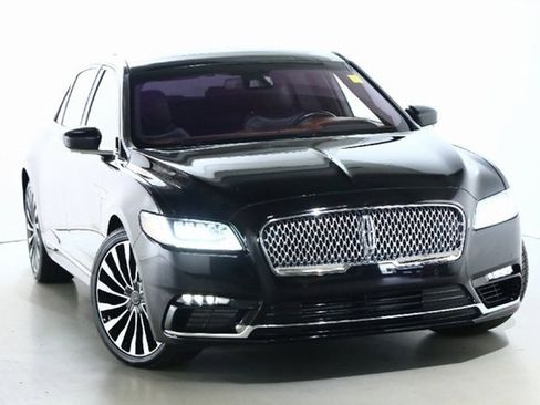 Used 2020 Lincoln Continental Black Label w/ Rear Seat Amenities Package image 4