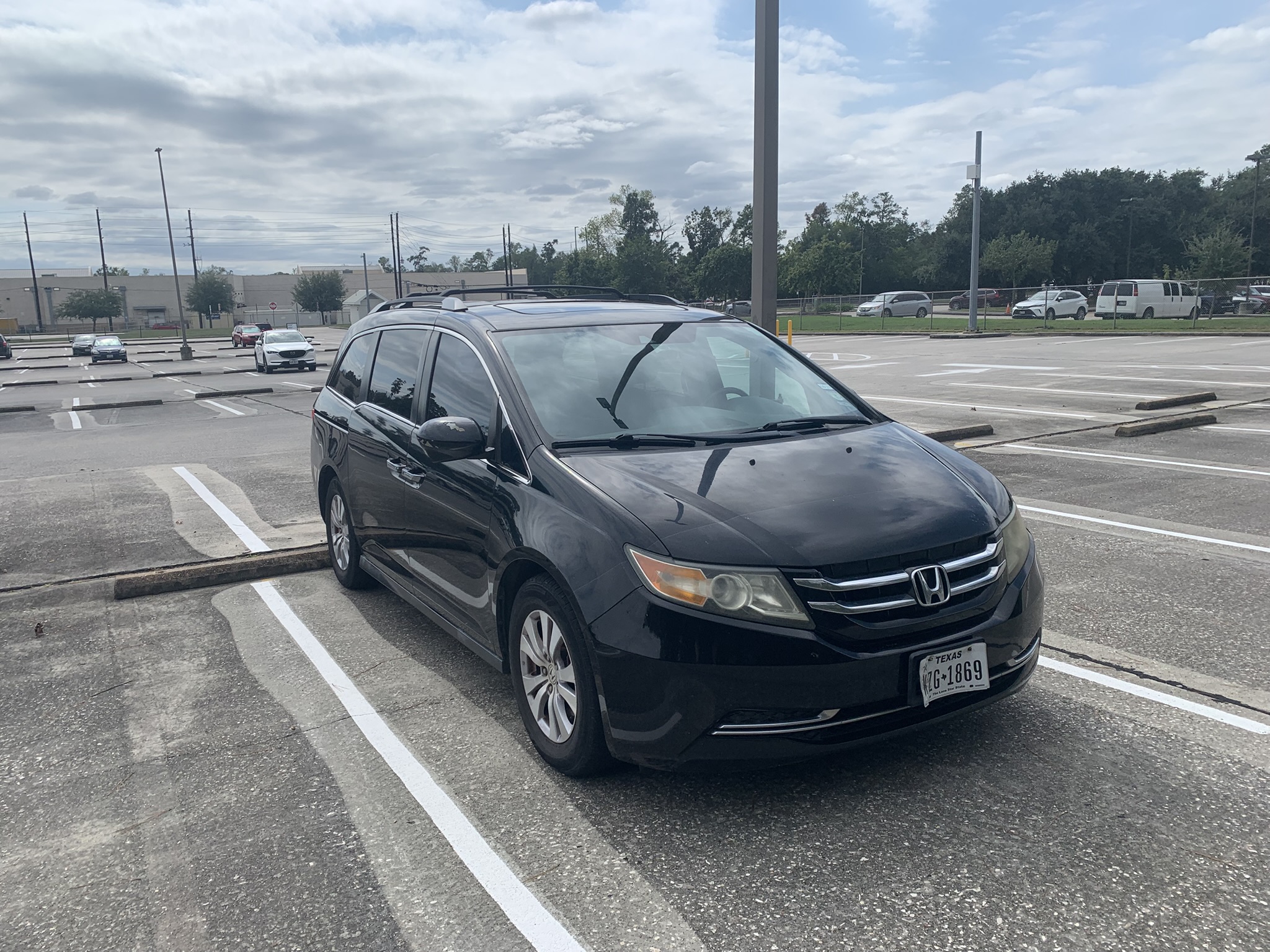Used 2014 Honda Odyssey EX-L image 2