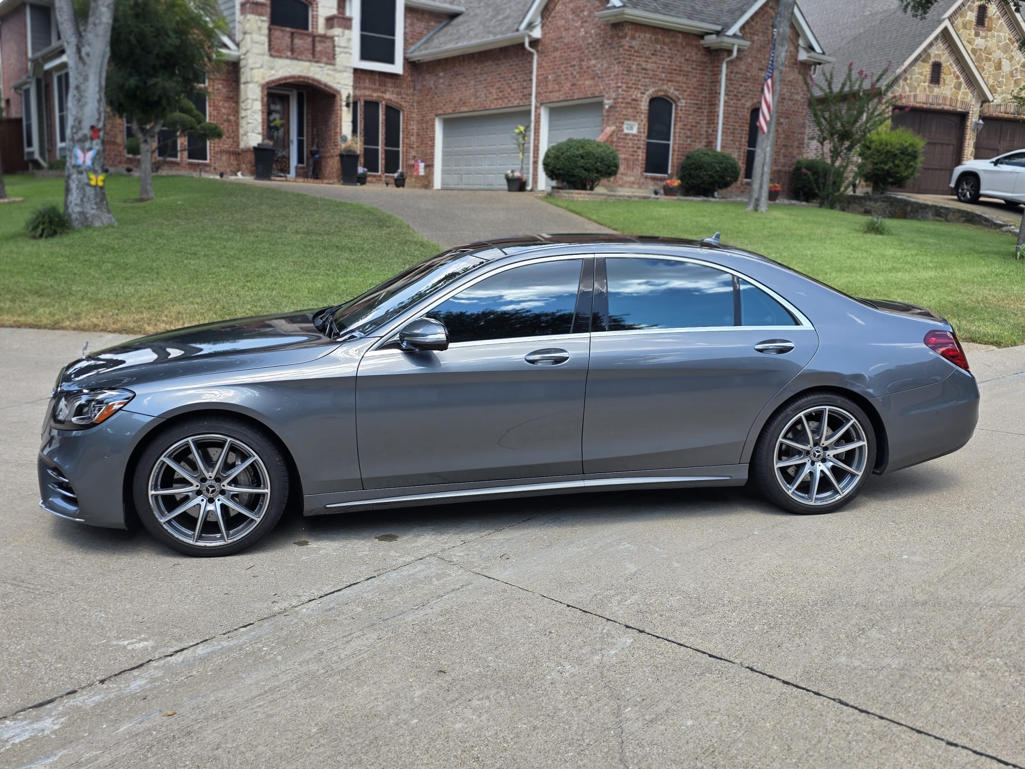 Used 2018 Mercedes-Benz S 560 Sedan image 9