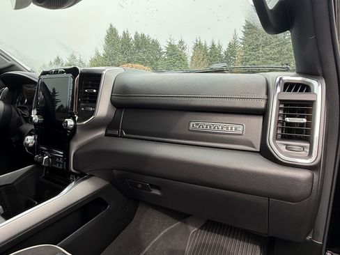 Used 2024 RAM 1500 Laramie image 18