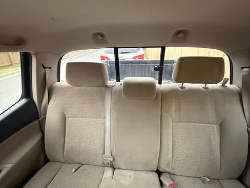 Used 2006 Toyota Tacoma Pickup 4D 6 ft AWD/4WD image 13