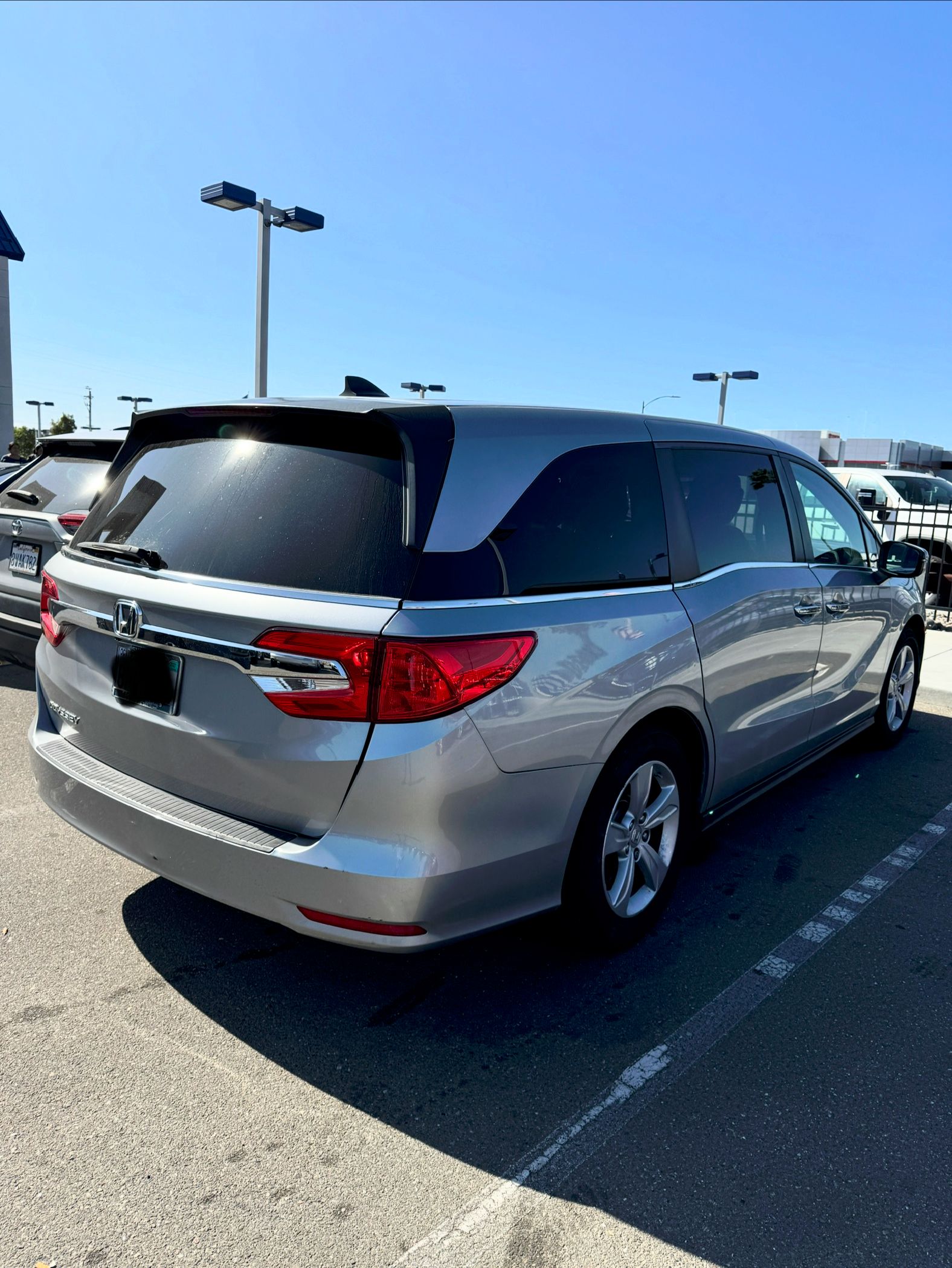 Used 2019 Honda Odyssey EX image 4