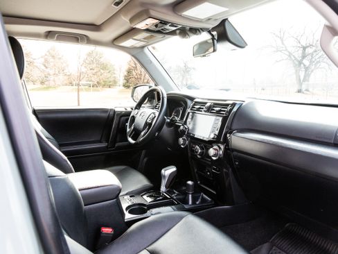 Used 2023 Toyota 4Runner TRD Off-Road Premium image 10