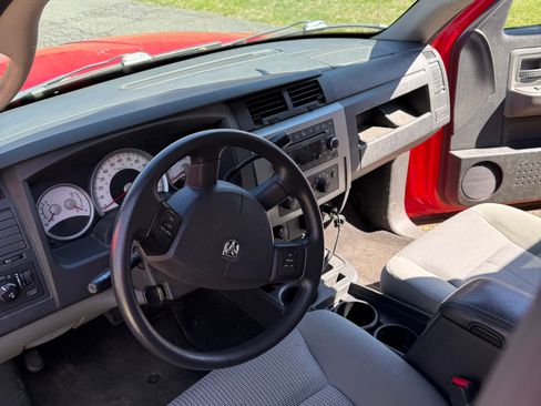 Used 2008 Dodge Dakota SLT image 19