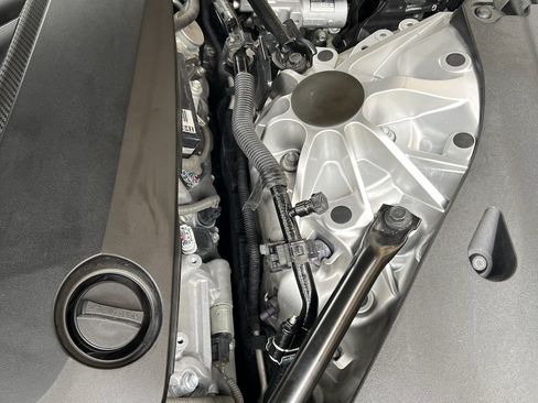 Used 2018 Lexus LC 500 Coupe w/ Performance Package image 21