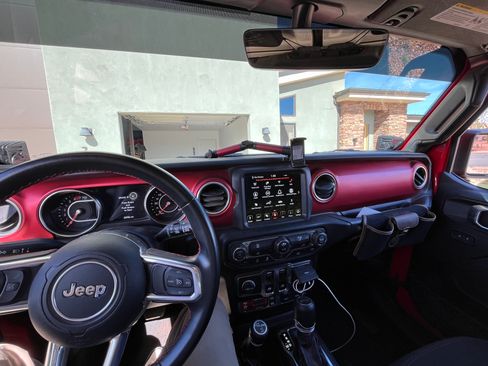 Used 2022 Jeep Wrangler Rubicon image 9