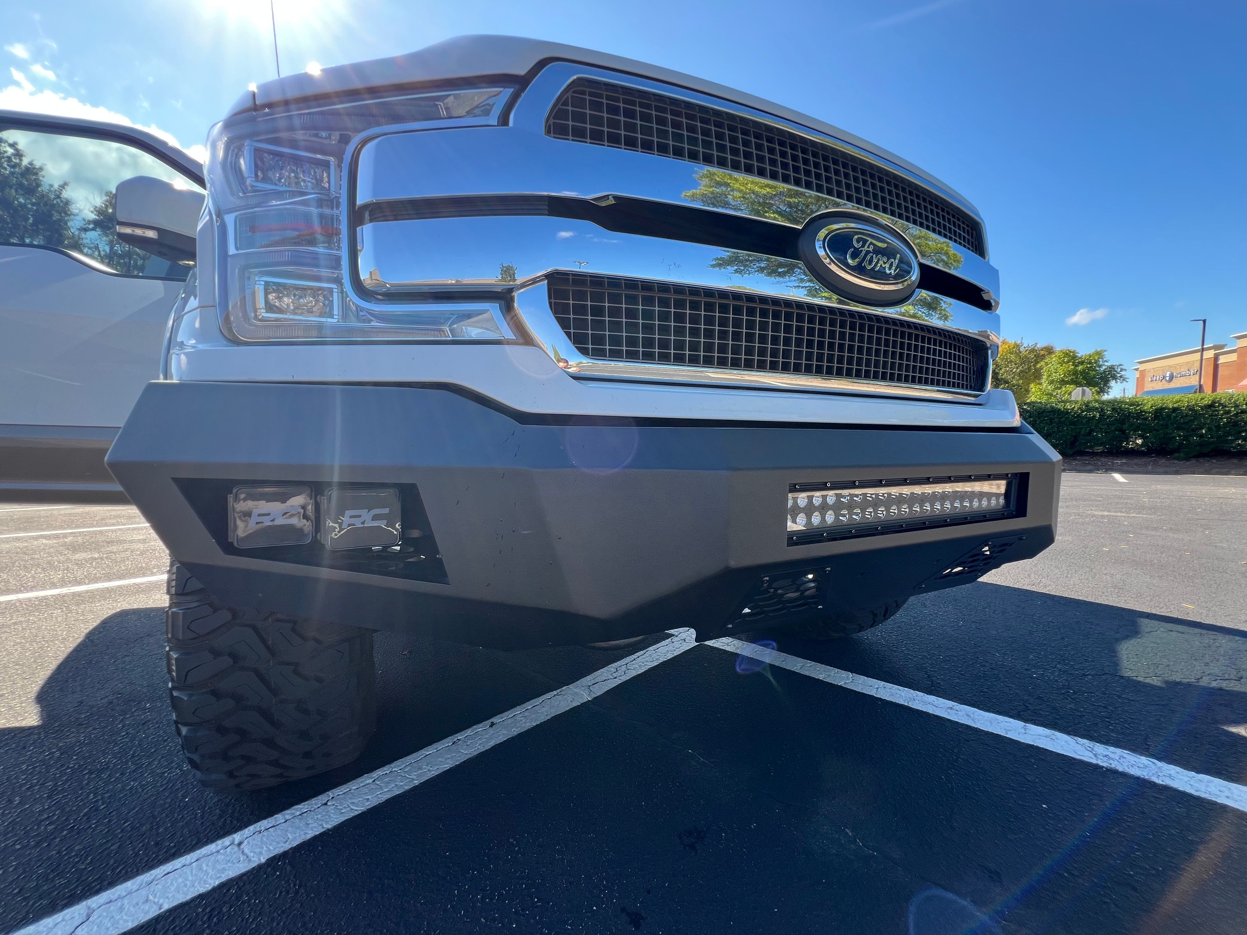 Used 2019 Ford F150 King Ranch w/ Equipment Group 601A Luxury AWD/4WD image 2