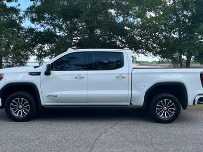 Used 2021 GMC Sierra 1500 AT4 w/ AT4 Premium Package