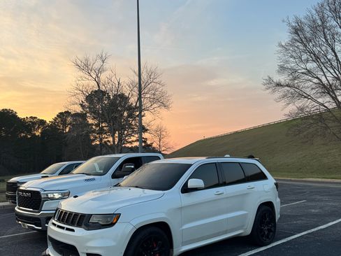 Used 2017 Jeep Grand Cherokee SRT AWD/4WD image 1