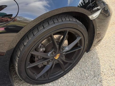 Used 2018 Porsche 718 Cayman image 13