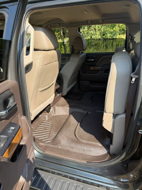 Used 2018 GMC Sierra 1500 SLT w/ SLT Premium Package AWD/4WD image 9