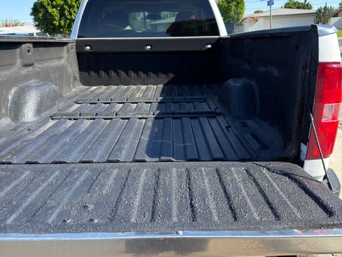 Used 2012 Chevrolet Silverado 2500 LTZ w/ LTZ Plus Package image 28