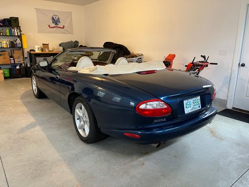 Used 1997 Jaguar XK8 Convertible image 6