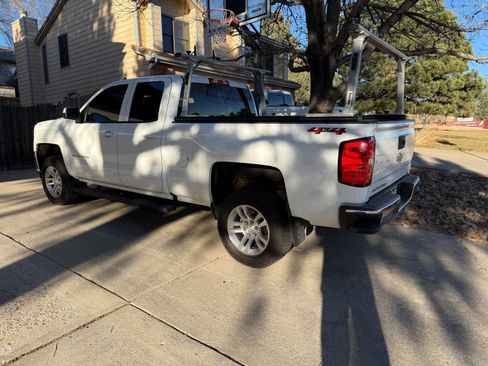Used 2019 Chevrolet Silverado 1500 LT w/ All Star Edition image 4