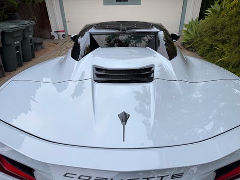Used 2023 Chevrolet Corvette Stingray Premium Conv w/ Stealth Interior Trim Package RWD image 16