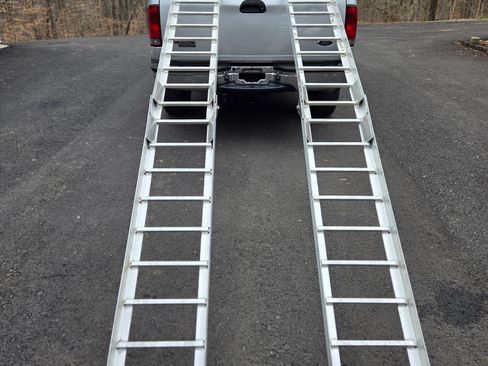 Used 2003 Ford F250 XLT image 25