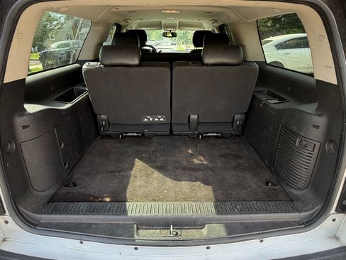 Used 2013 GMC Yukon XL SLT AWD/4WD image 15