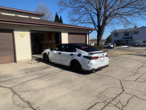 Used 2021 Toyota Camry TRD w/ TRD Package w/JBL Audio image 22