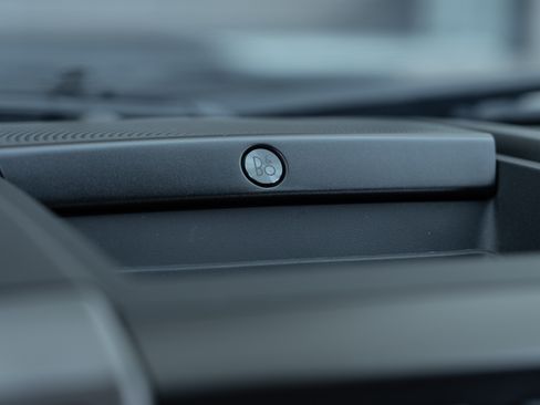 Used 2018 Ford F150 Raptor w/ Equipment Group 802A Luxury image 30