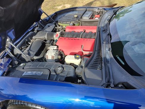 Used 2004 Chevrolet Corvette Z06 w/ Z06 Preferred Equipment Group image 19