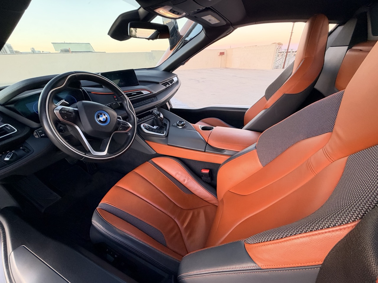Used 2019 BMW i8 Roadster AWD/4WD image 14