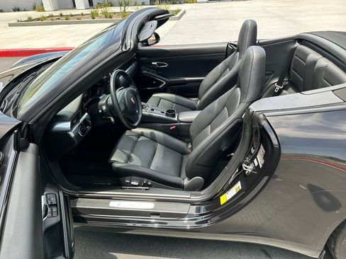 Used 2012 Porsche 911 Carrera RWD image 17
