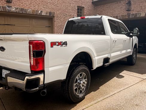 Used 2024 Ford F350 Lariat w/ Lariat Ultimate Package image 5