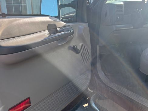 Used 2000 Ford F250 4x4 SuperCab Super Duty image 11