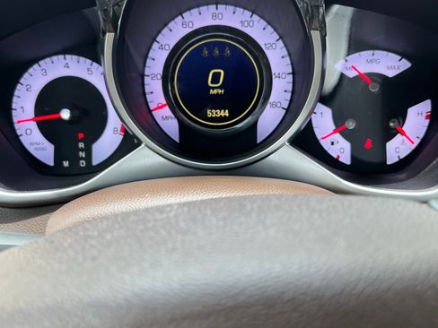 Used 2012 Cadillac SRX Luxury FWD image 10