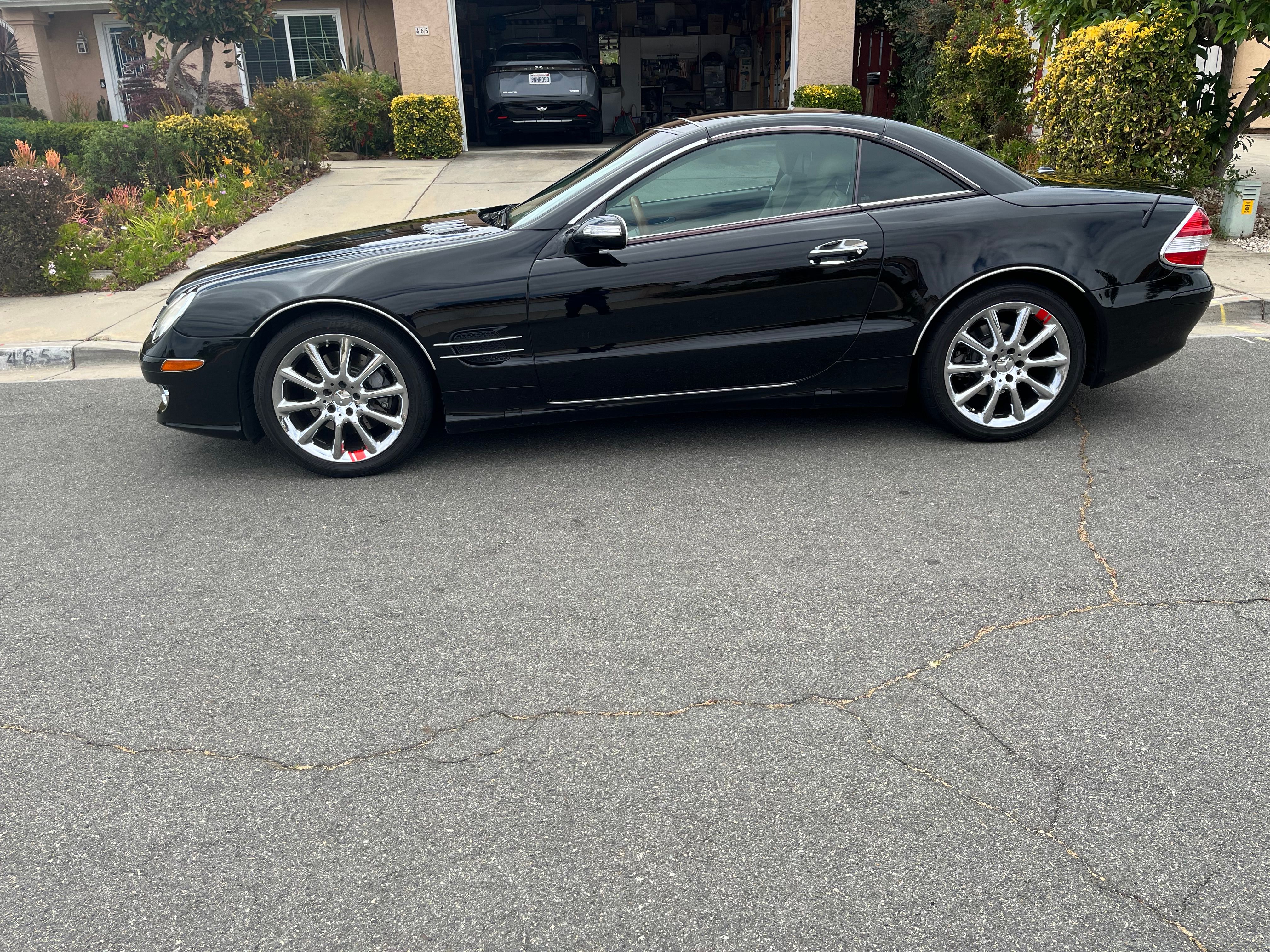 Used 2007 Mercedes-Benz SL 550 image 1