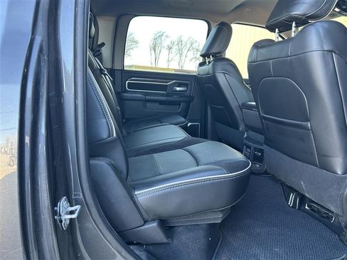 Used 2024 RAM 2500 Laramie image 15