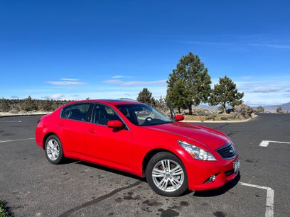Used 2013 INFINITI G37 x Sedan w/ Premium Pkg