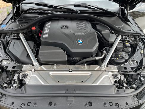 Used 2022 BMW 430i Coupe w/ Convenience Package image 8