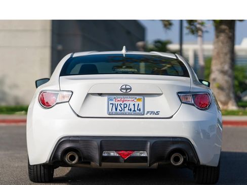 Used 2016 Scion FR-S Coupe 2D image 9