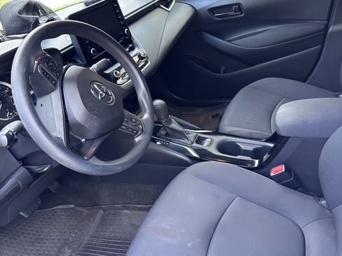Used 2022 Toyota Corolla LE FWD image 10