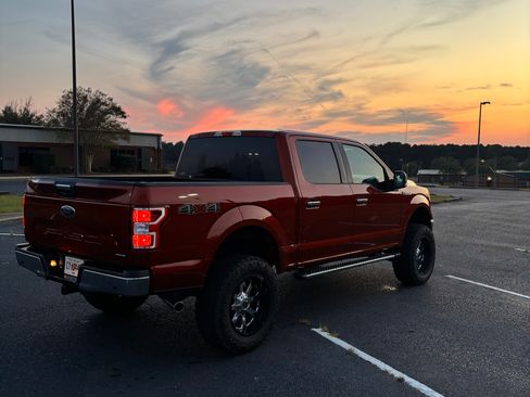 Used 2018 Ford F150 XLT w/ Equipment Group 302A Luxury image 8