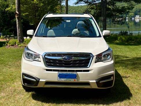 Used 2018 Subaru Forester 2.5i Premium w/ All-Weather Package AWD/4WD image 1