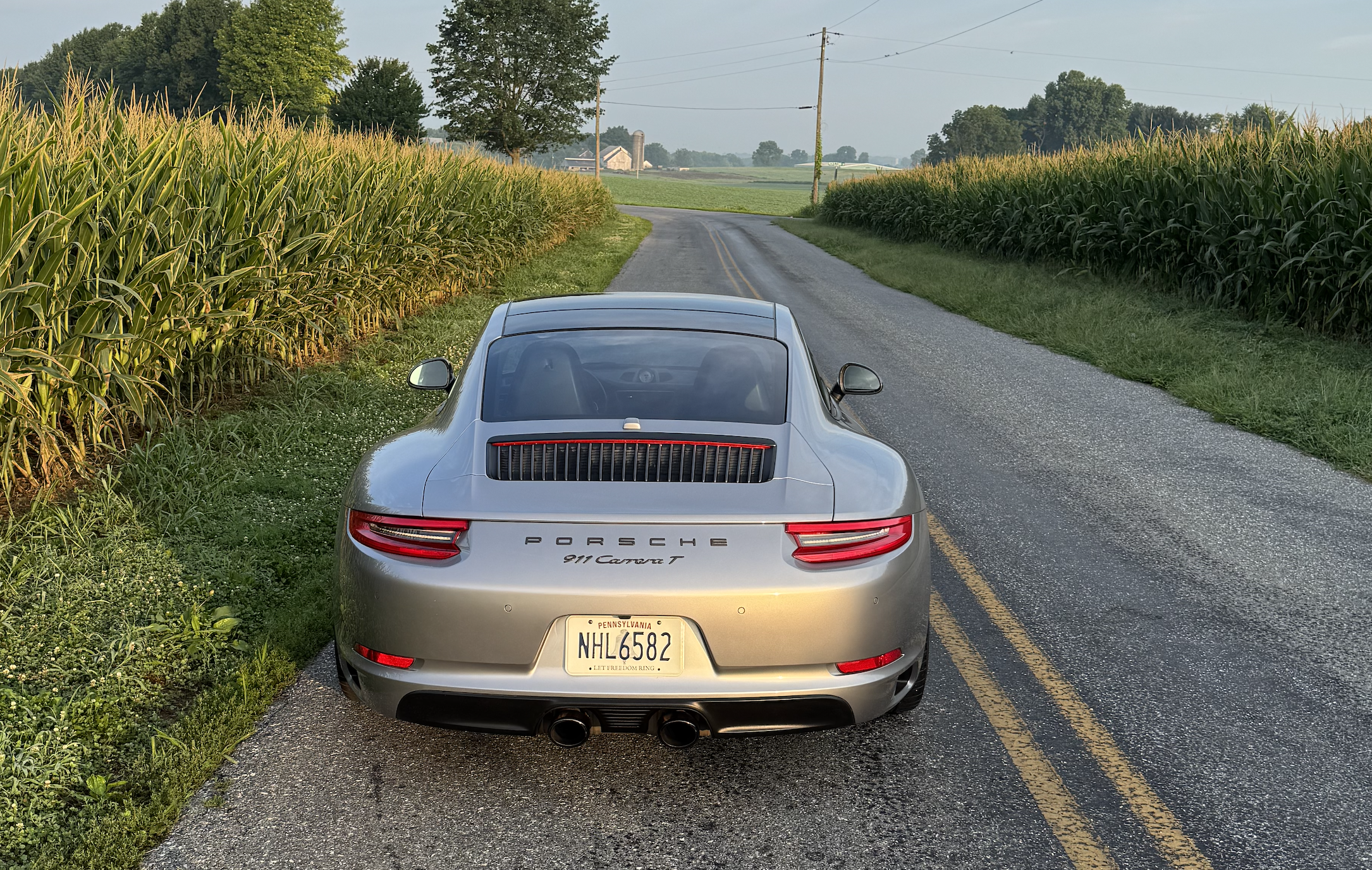 Used 2018 Porsche 911 Carrera T RWD image 6