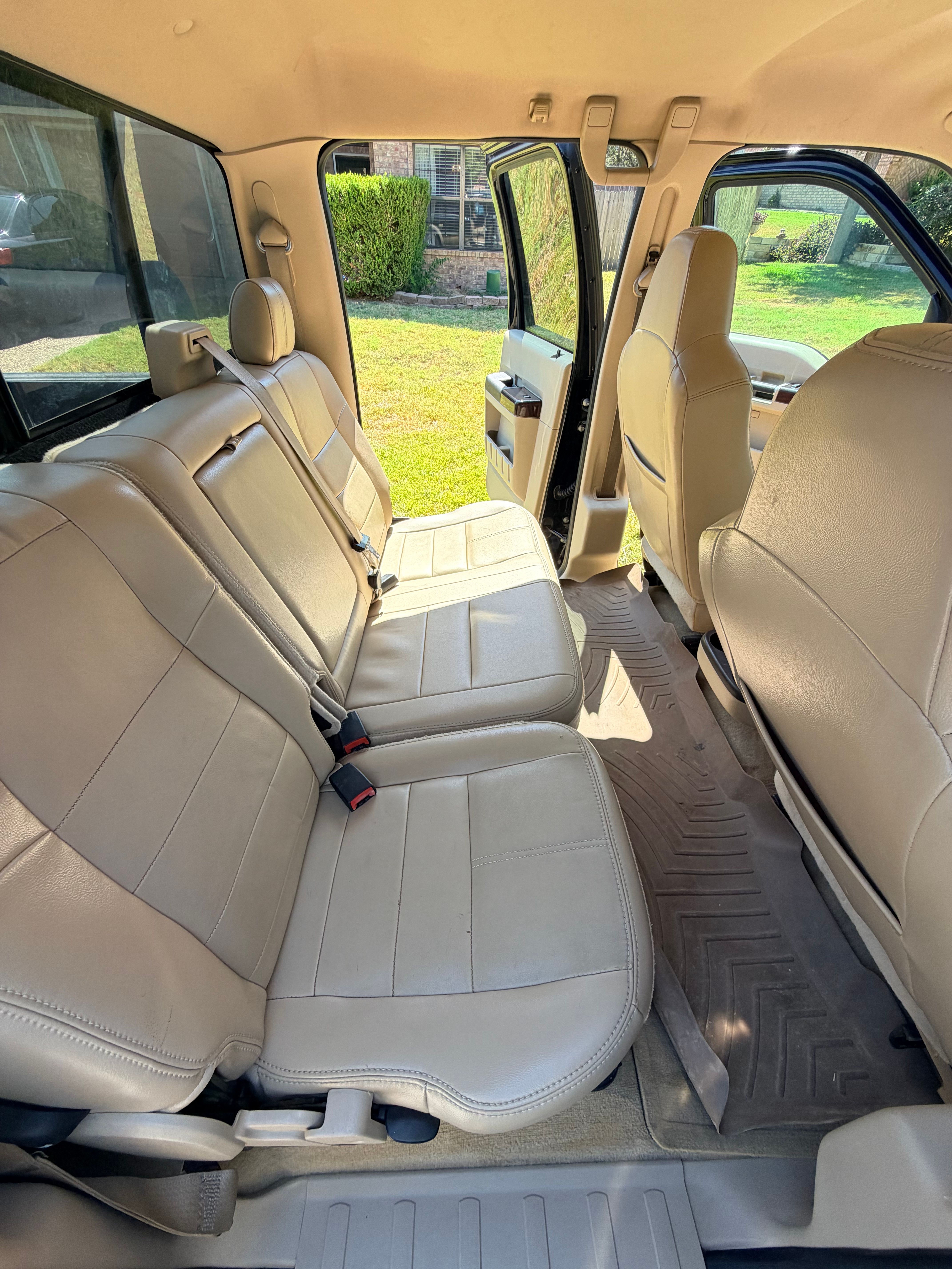 Used 2010 Ford F350 Lariat RWD image 17