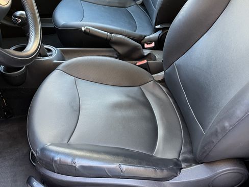 Used 2013 MINI Cooper Hardtop image 12