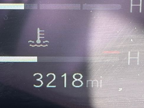 Used 2025 Lexus GX 550 w/ Accessory Package (Z1) image 4